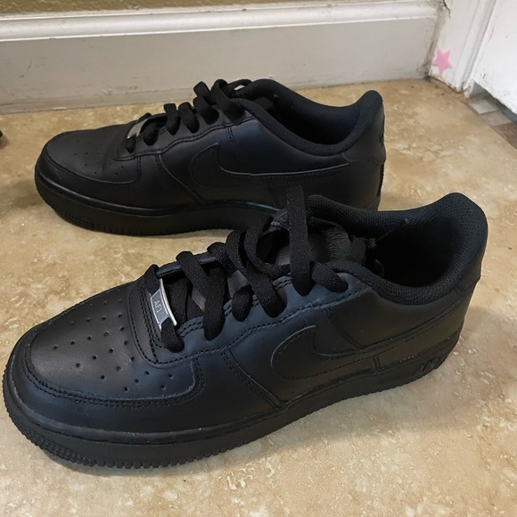 black air force size 5.5